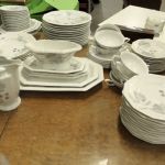 913 1368 DINNER SET